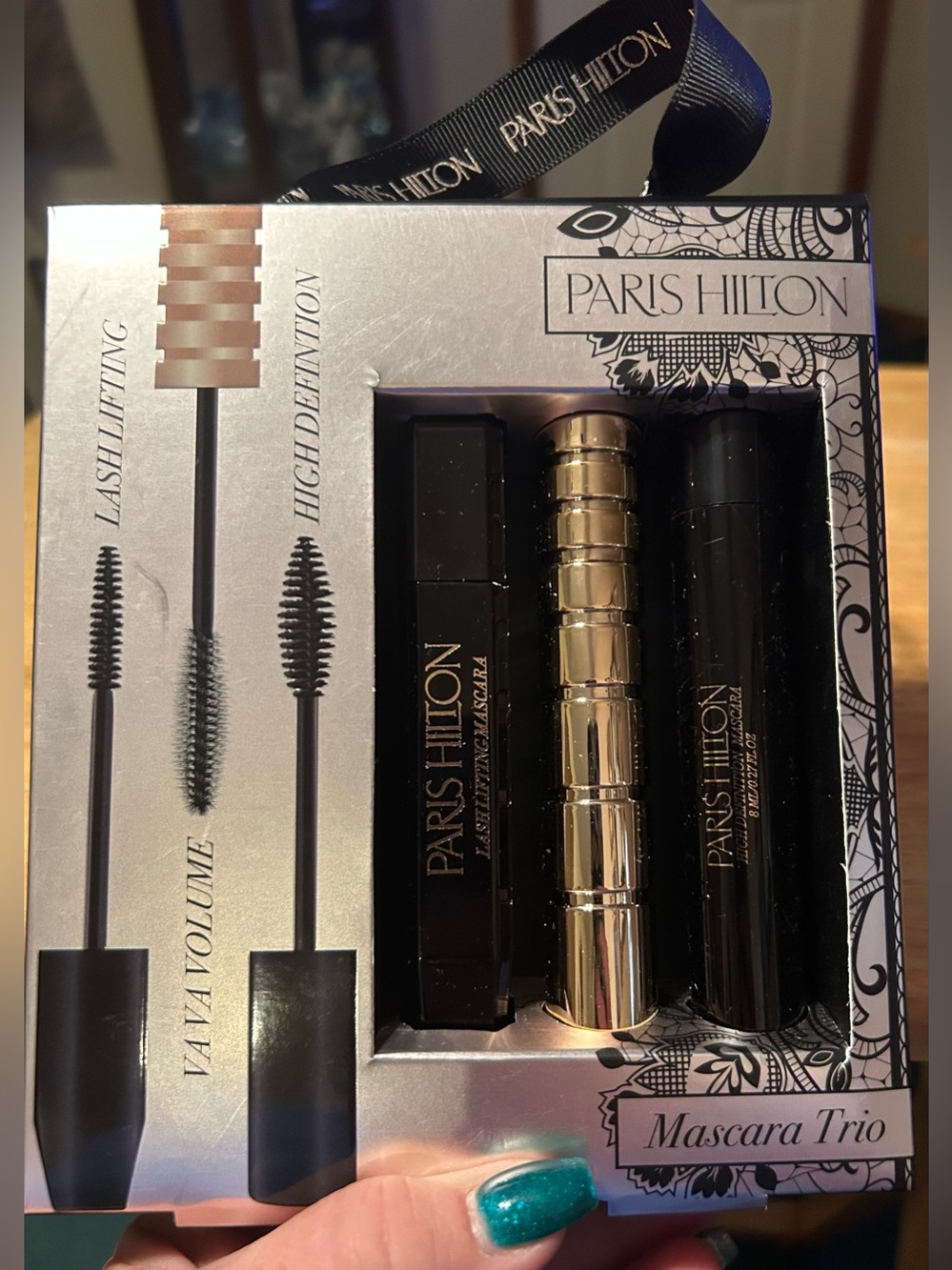 Paris Hilton Mascara Trio